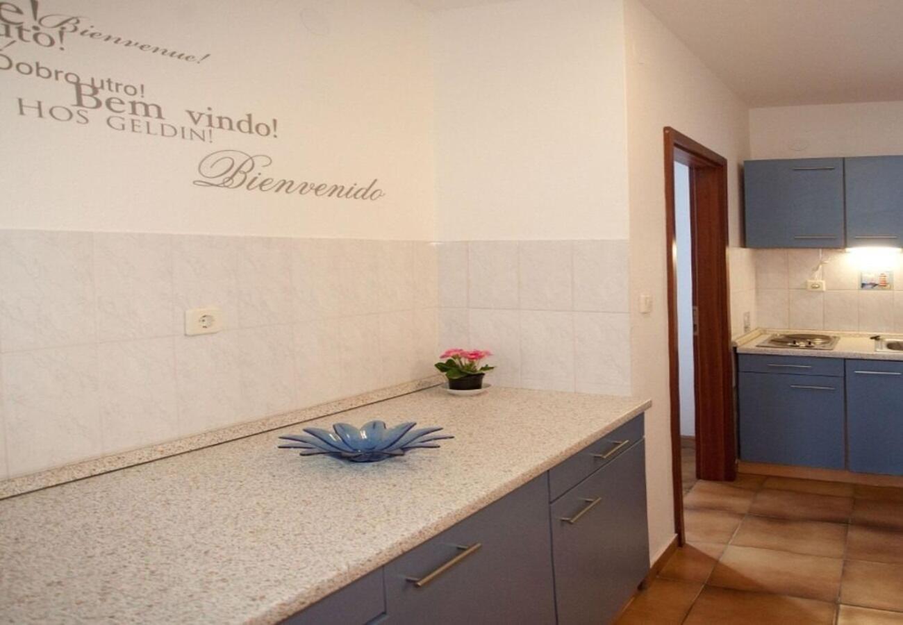 Apartments Filip Trogir Exterior foto