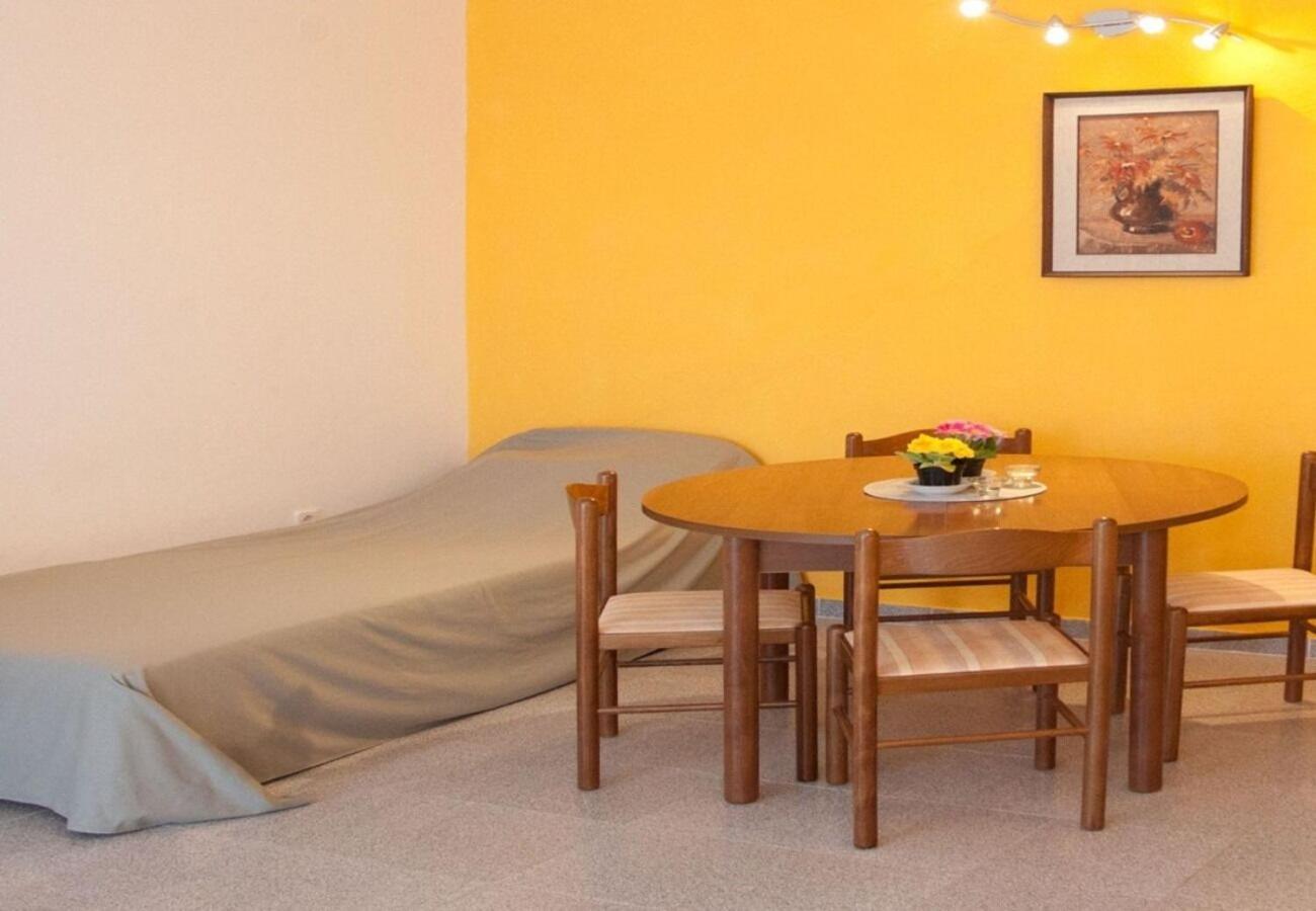 Apartments Filip Trogir Exterior foto