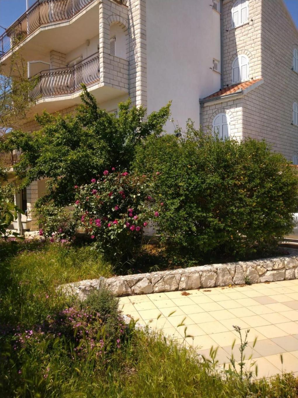 Apartments Filip Trogir Exterior foto